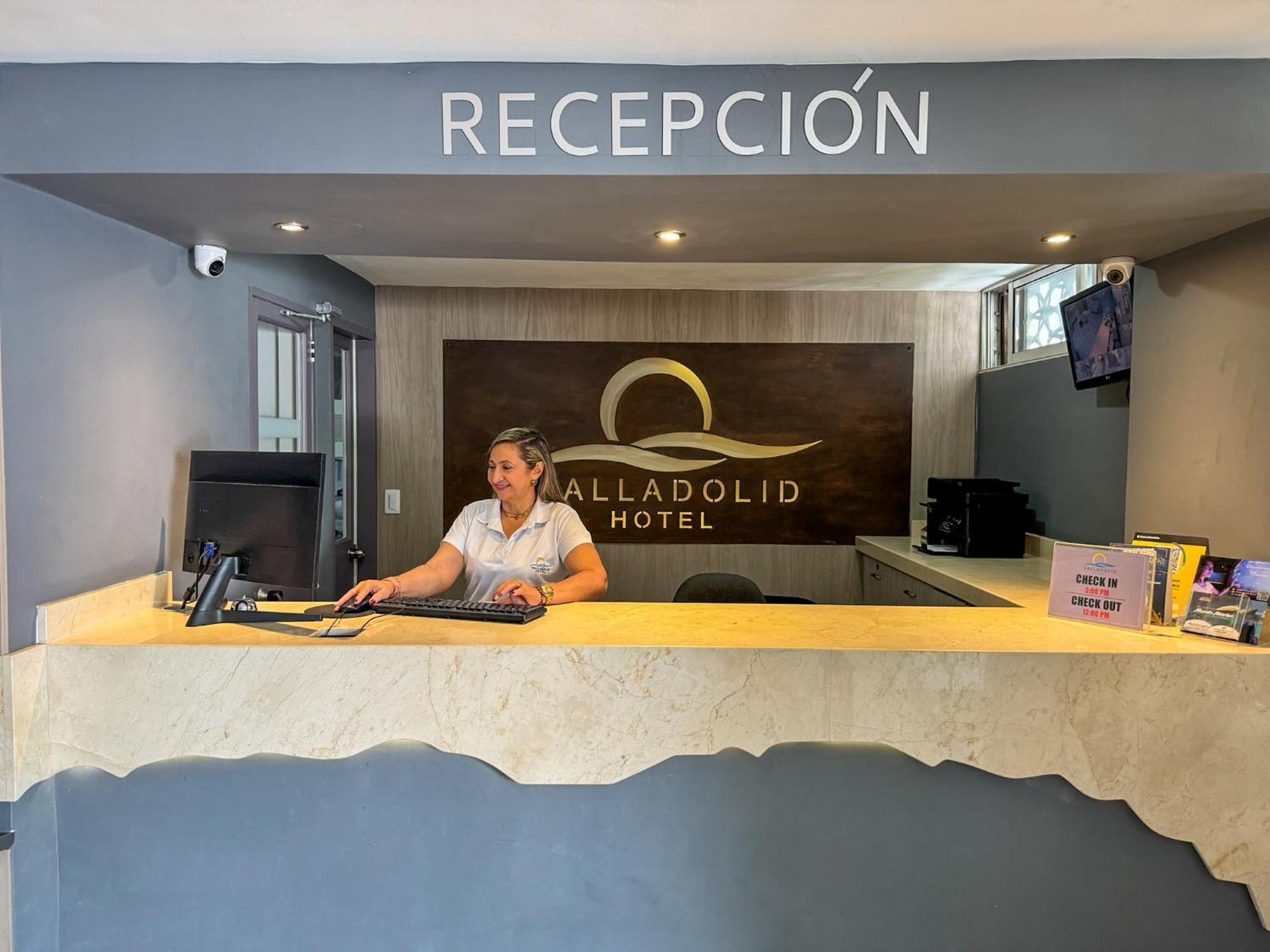 Hotel Valladolid Σάντα Μάρτα Εξωτερικό φωτογραφία