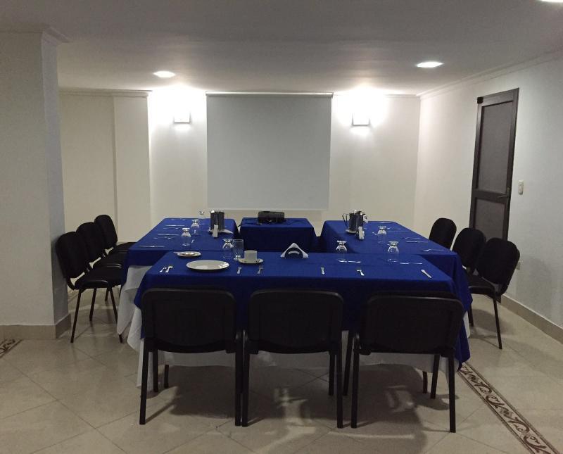 Hotel Valladolid Σάντα Μάρτα Εξωτερικό φωτογραφία